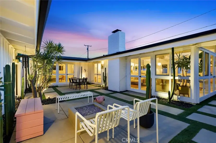 3065 Stevely, Long Beach, CA 90808 - #2