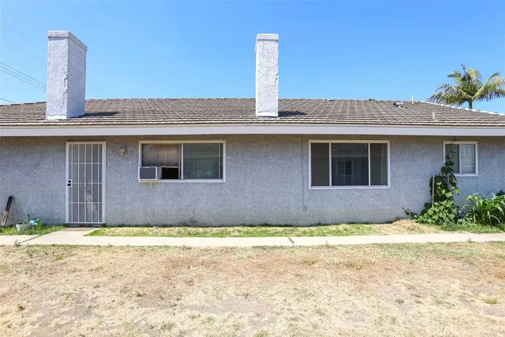 1314 N Bewley Street, Santa Ana, CA 92703 - #1