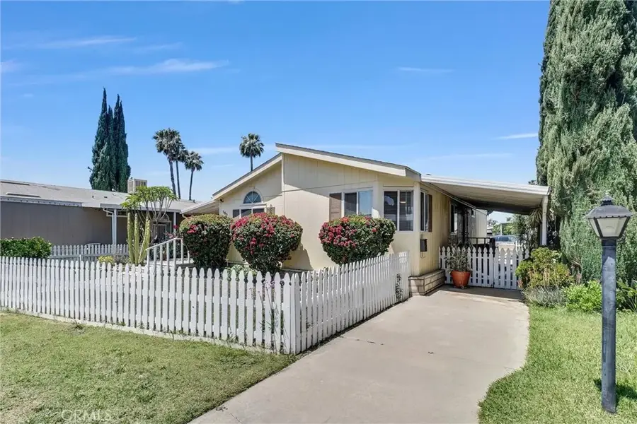 5800 Hamner #580, Eastvale, CA 91752 - #3