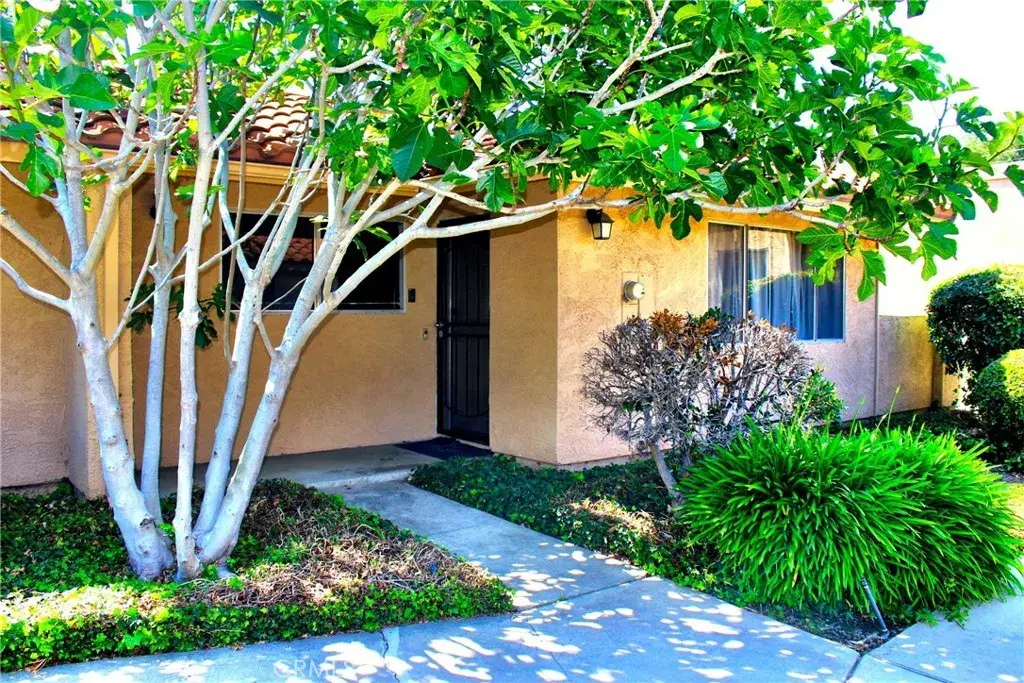 1049 W Pine #c, Upland, CA 91786 - #1