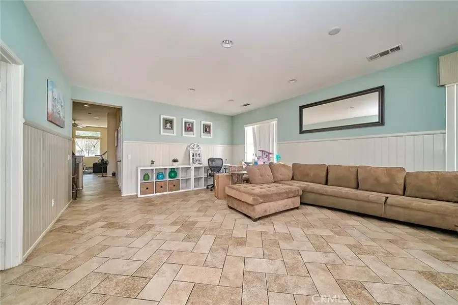 651 Victorian Hill Drive, Perris, CA 92570 - #3