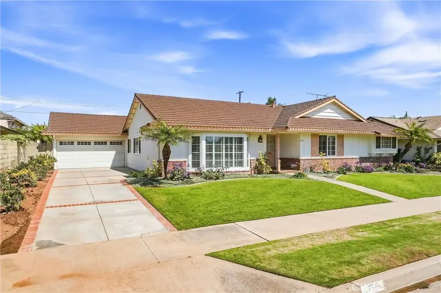 759 S Rosalind, Orange, CA 92869 - #2