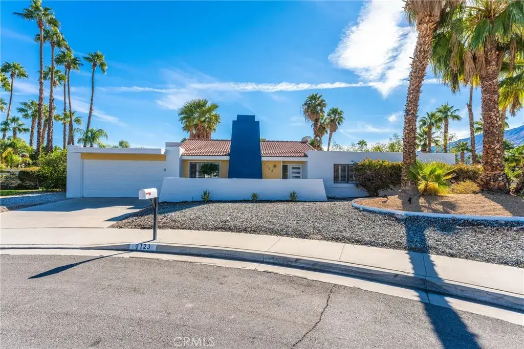 1123 E El Cid, Palm Springs, CA 92262 - #1