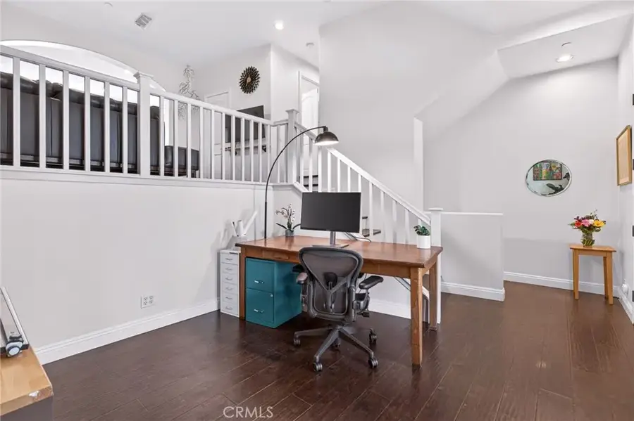 1750 Grand Avenue #6, Long Beach, CA 90804 - #2
