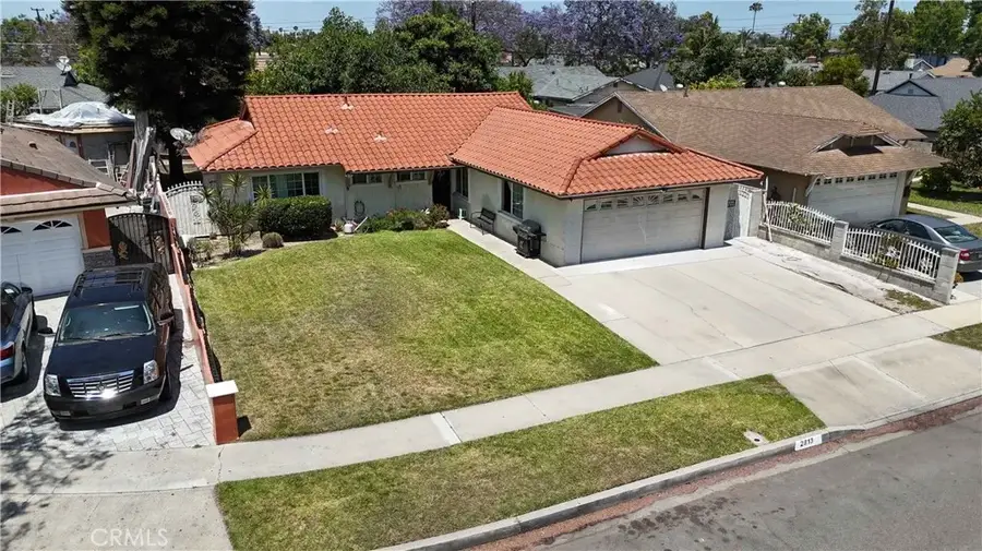 2813 W Brook, Santa Ana, CA 92704 - #2
