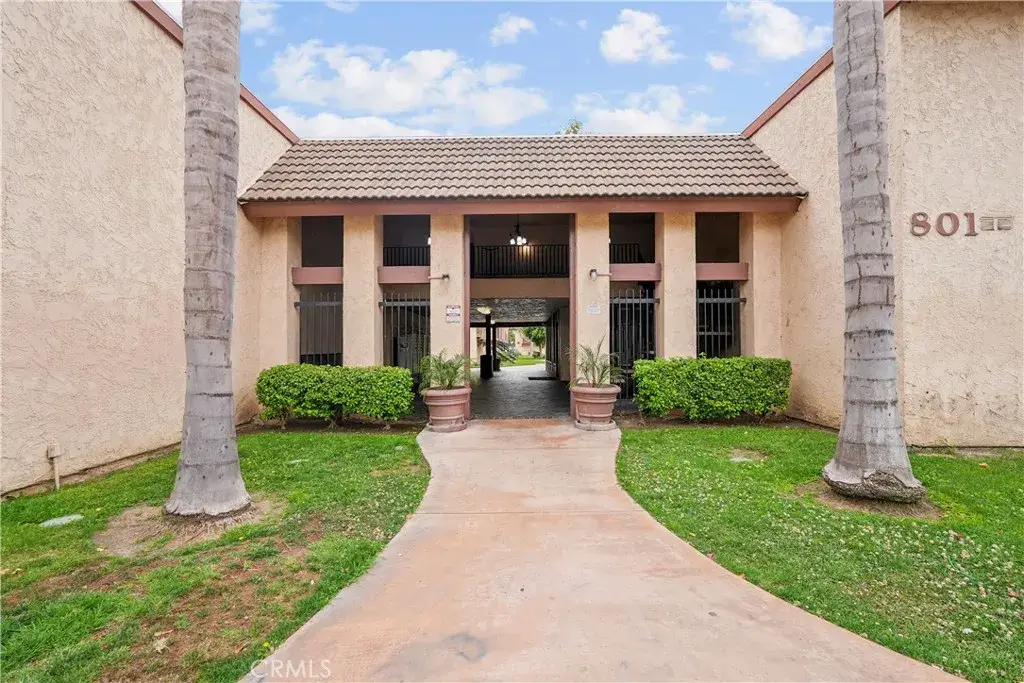 801 S Lyon #A213, Santa Ana, CA 92705 - #1