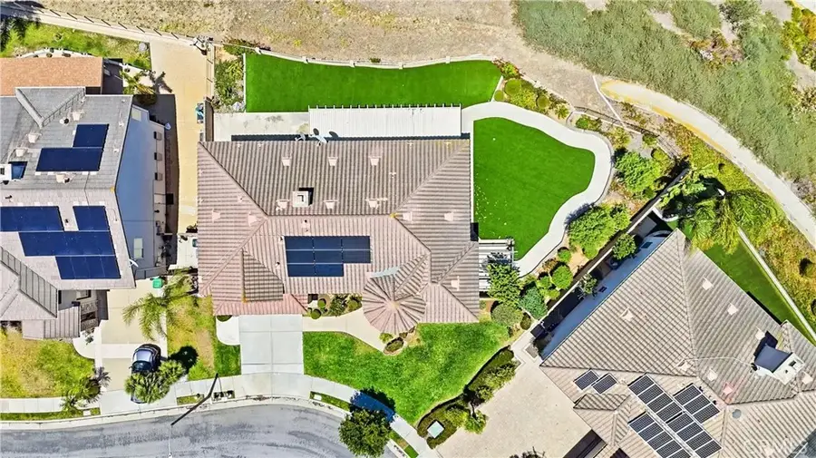 950 Manor Way, Corona, CA 92882 - #3