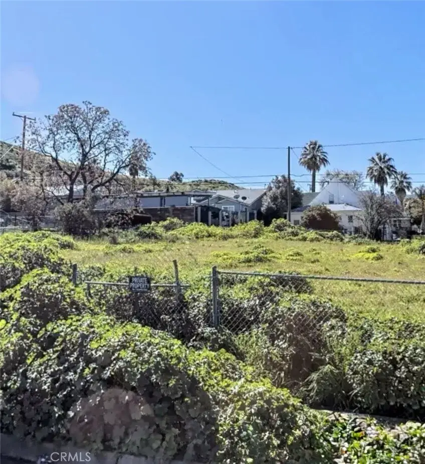 202 E Peck, Lake Elsinore, CA 92530 - #1