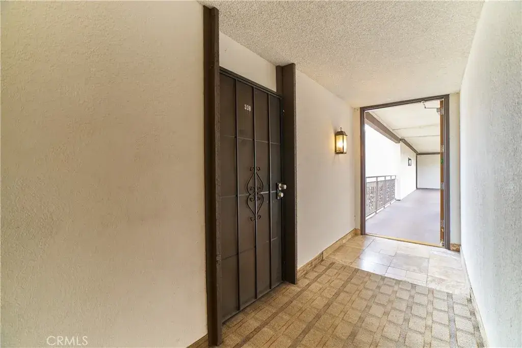 525 S Ardmore #338, Los Angeles, CA 90020 - #1