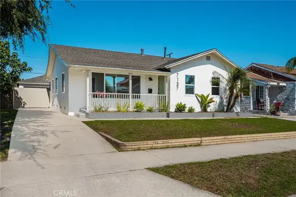 7137 Olive Ave, Long Beach, CA 90805