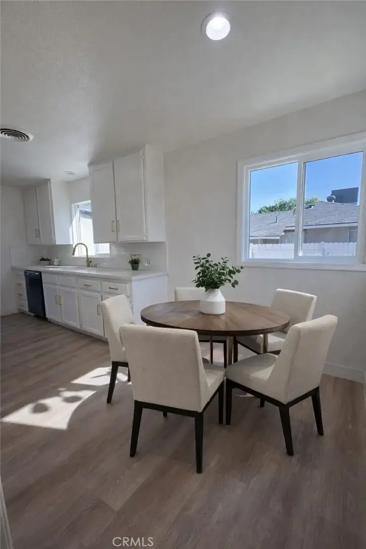 3018 Nelson, Bakersfield, CA 93305 - #3