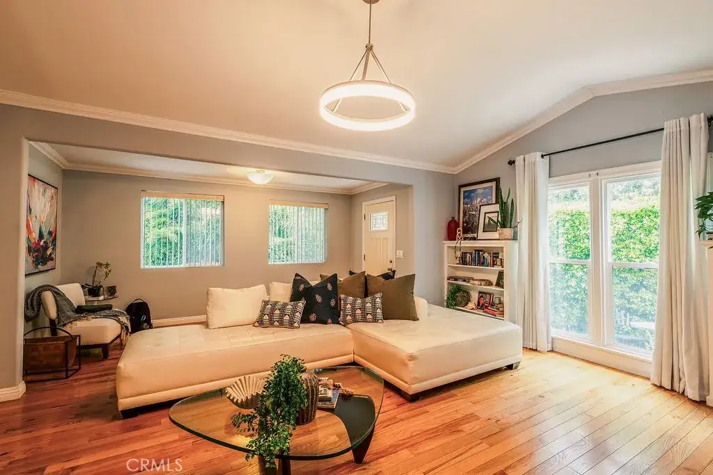 7122 De Longpre, Los Angeles, CA 90046 - #1