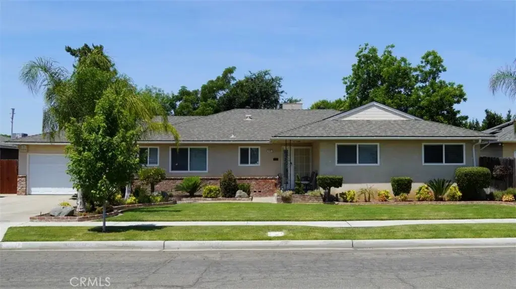 6281 N 9th, Fresno, CA 93710 - #1