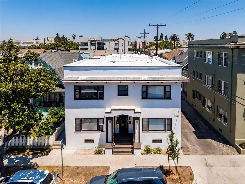 433 W 4th, Long Beach, CA 90802 - #1
