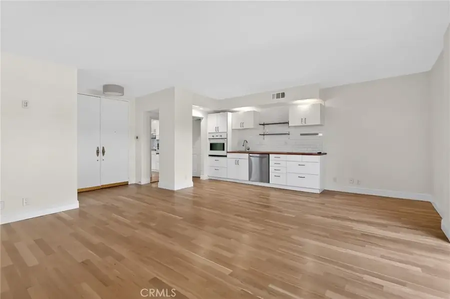 1131 Alta Loma #308, West Hollywood, CA 90069 - #2