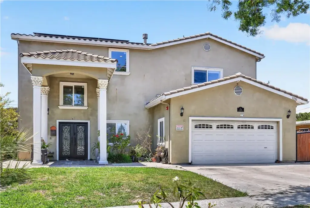 1241 N Studebaker, Long Beach, CA 90815 - #1