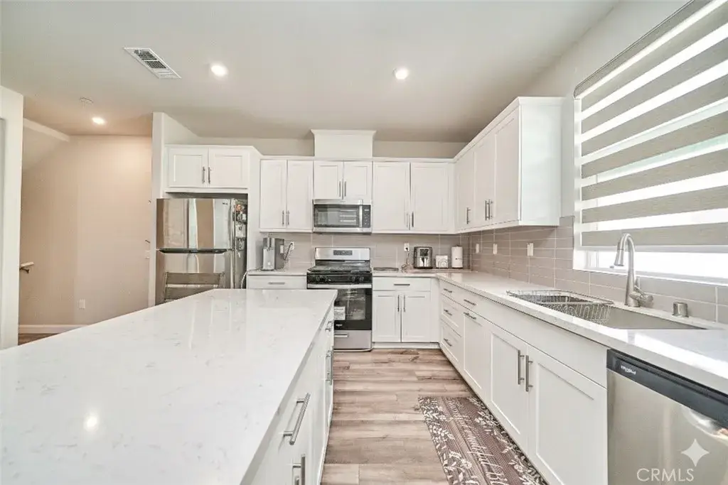 163 Dove Landing, Covina, CA 91722 - #1