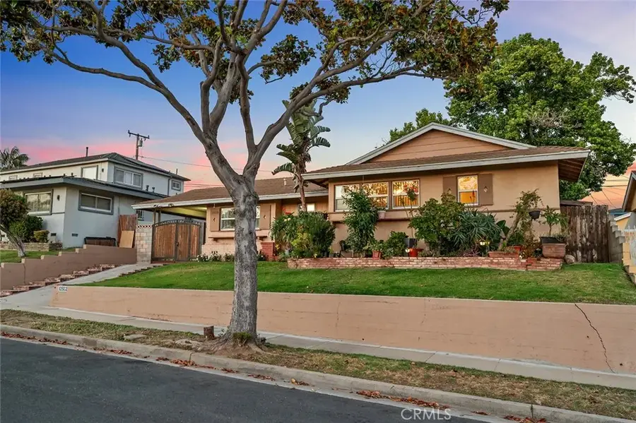 10502 S 8th Place, Inglewood, CA 90303 - #3