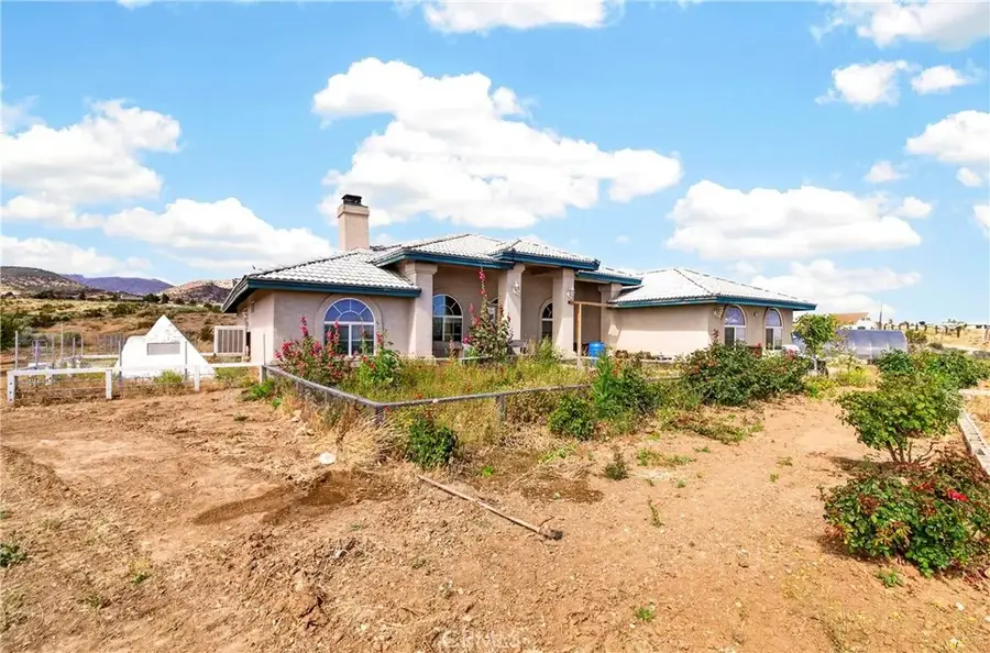 5445 Snow Line, Phelan, CA 92371 - #3