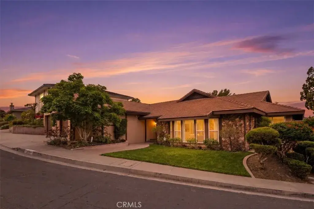 2773 Valle Vista, Glendale, CA 91206 - #1