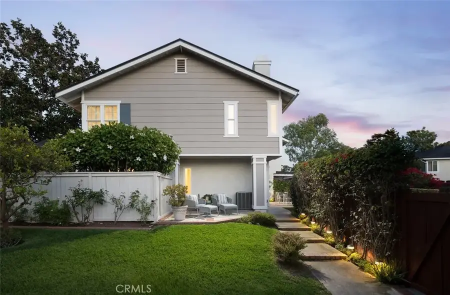 100 Wildwood #8, Irvine, CA 92604 - #3