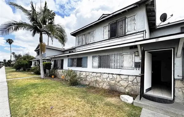 17 Scottsdale North, Carson, CA 90745