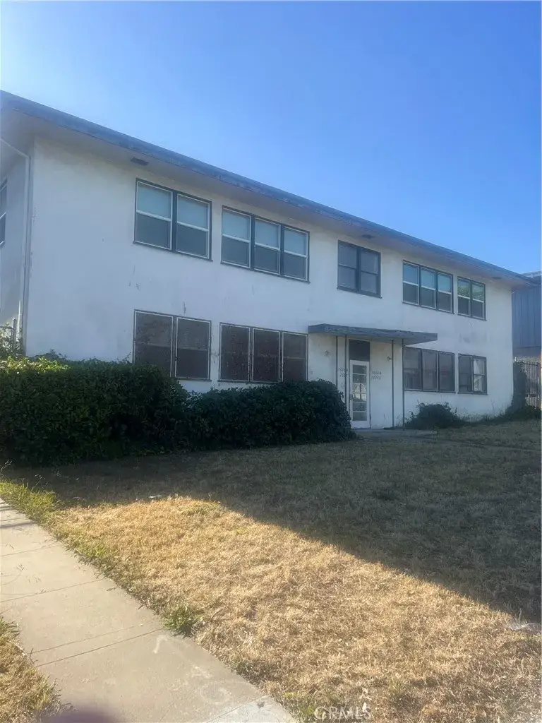 7606 Crenshaw Boulevard, Los Angeles, CA 90043 - #2