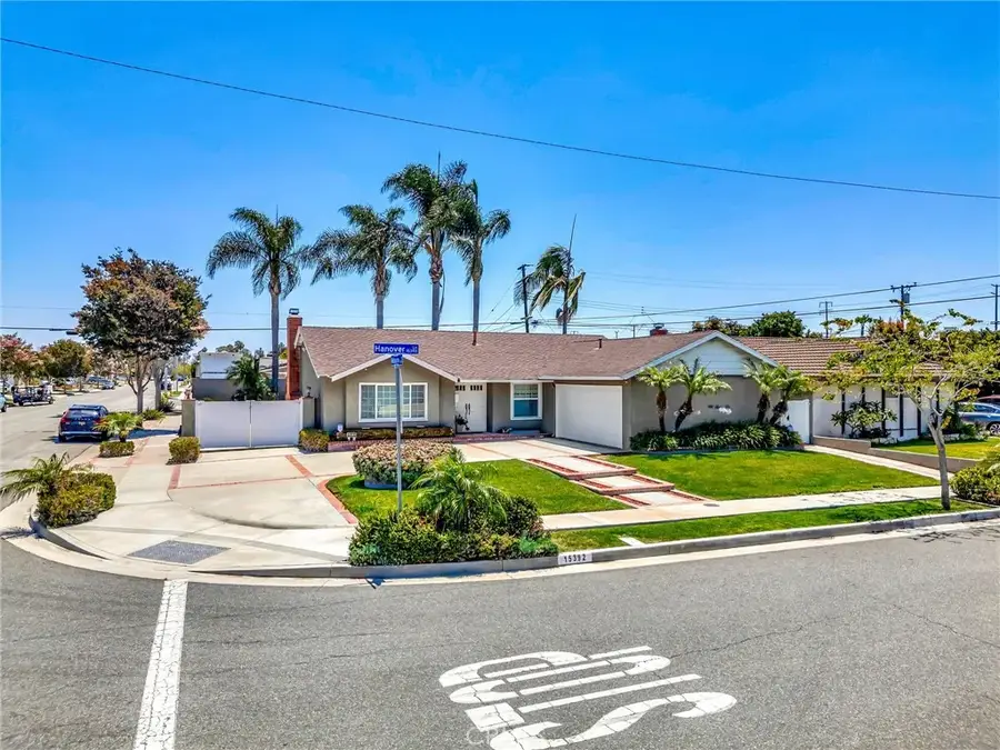 15392 Hanover Lane, Huntington Beach, CA 92647 - #3