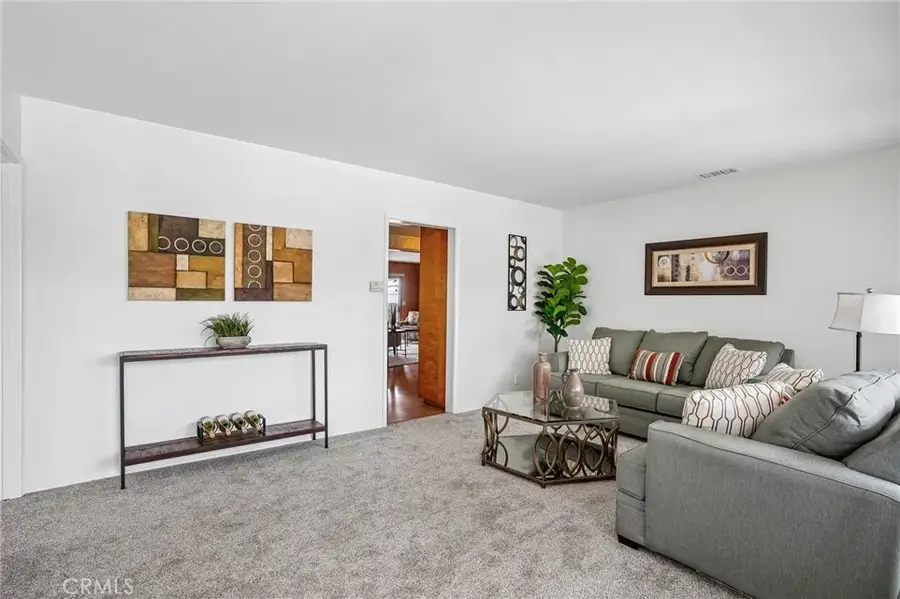 5049 Montair, Lakewood, CA 90712 - #3