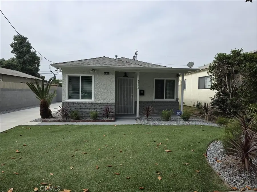 1050 E 72nd, Long Beach, CA 90805 - #3