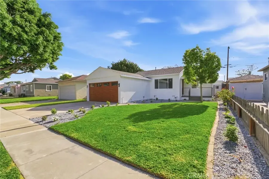 3516 Roxanne Avenue, Long Beach, CA 90808 - #2