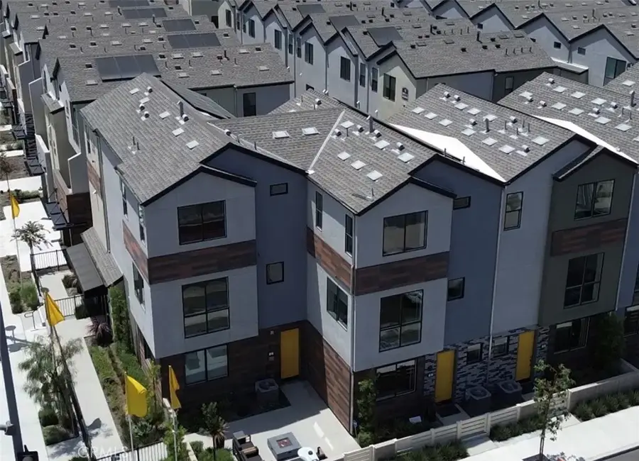 5876 Linden Ave #3, Long Beach, CA 90805 - #3