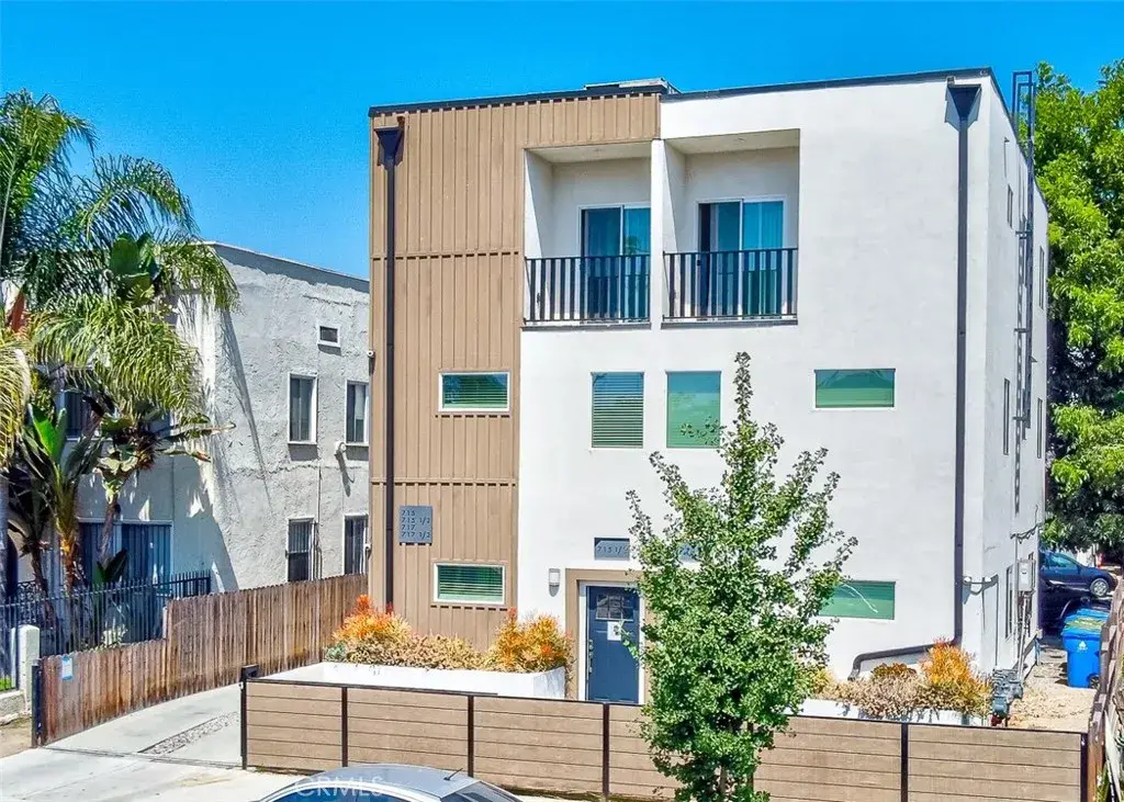 715 W 47th Street, Los Angeles, CA 90037 - #1