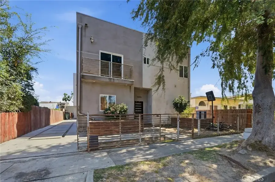 1606 W 84th Place, Los Angeles, CA 90047 - #3