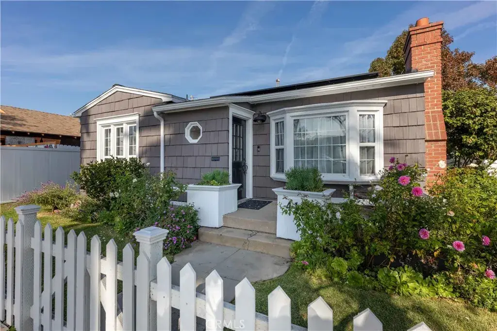4141 E Theresa Street, Long Beach, CA 90814 - #1