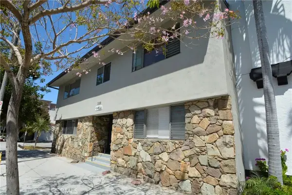 338 Elm Avenue #7, Long Beach, CA 90802