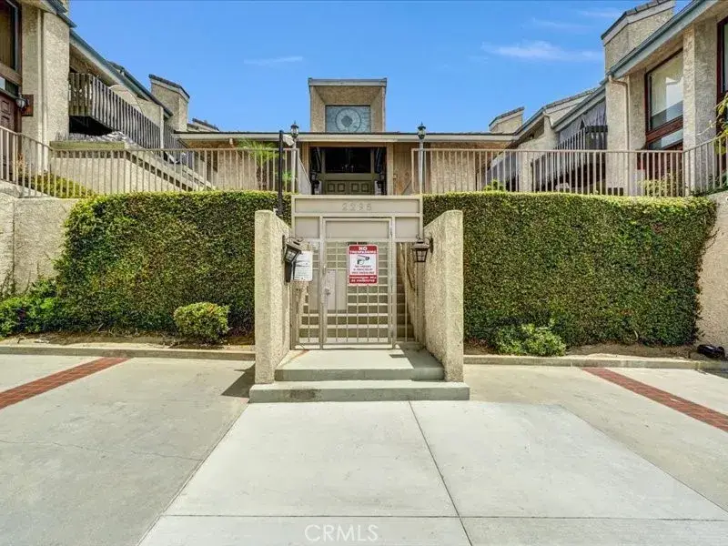 2298 Rose #302, Signal Hill, CA 90755 - #1
