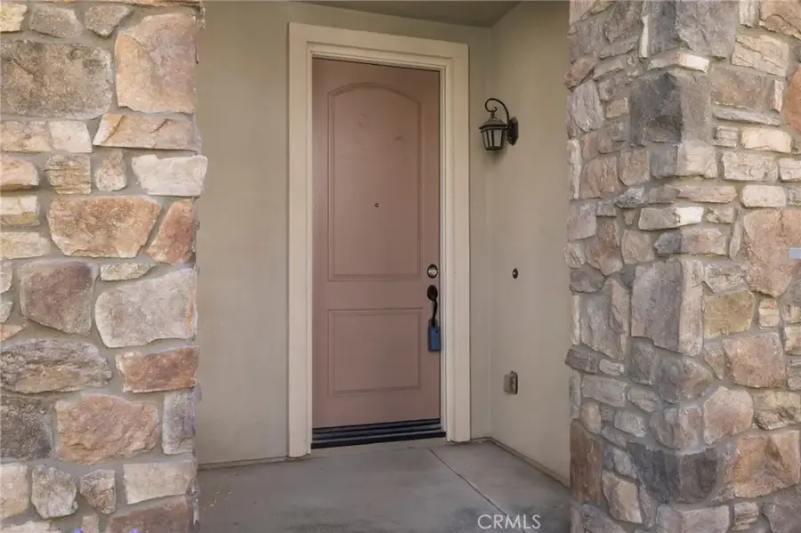 14975 S Highland Avenue #13, Fontana, CA 92336 - #3
