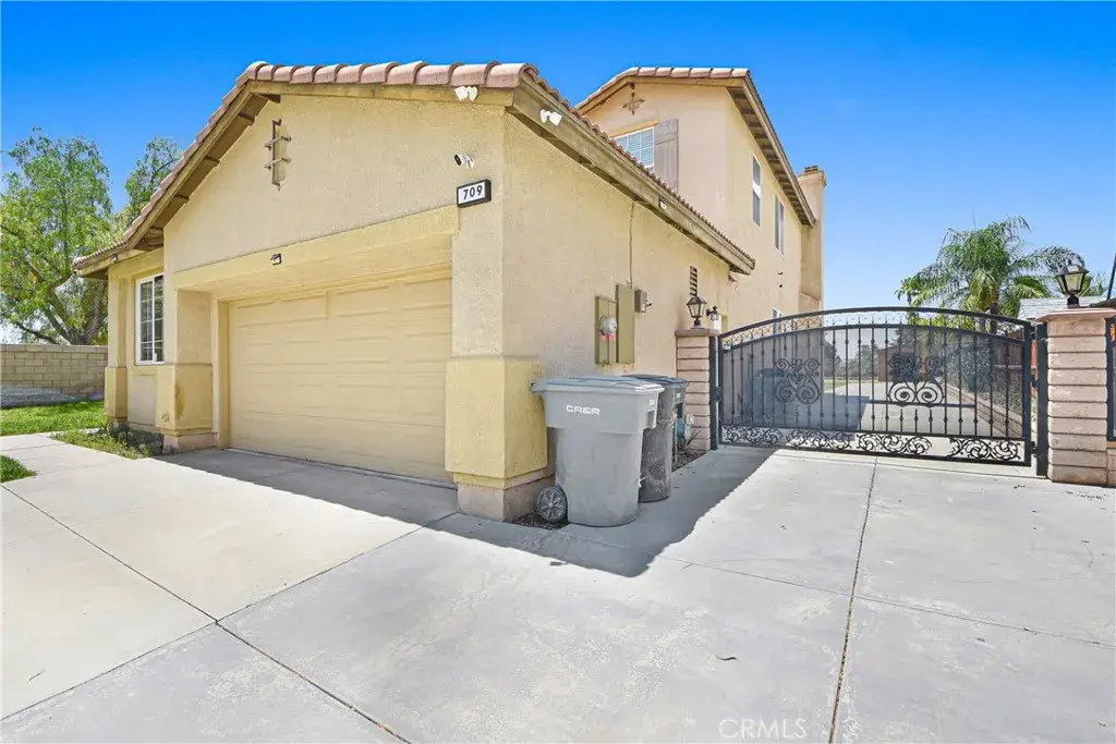 709 E Agape Avenue, San Jacinto, CA 92583 - #1