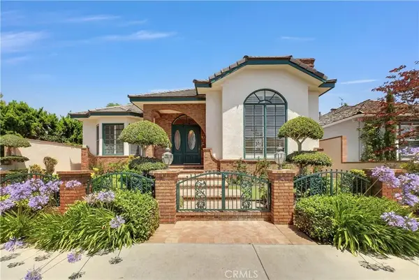 236 Belmont, Long Beach, CA 90803