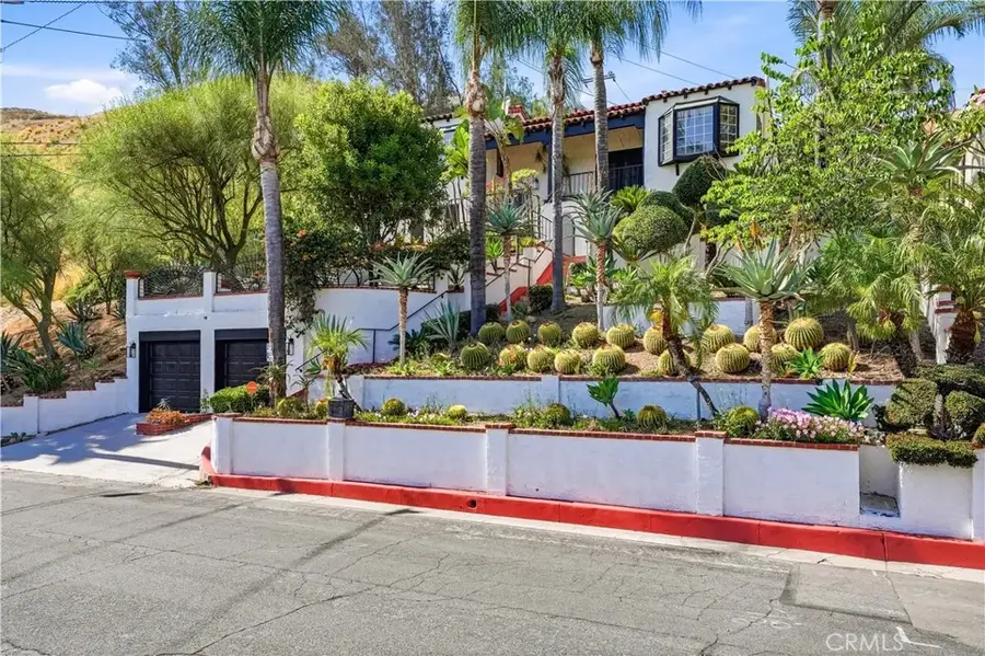 980 W Edgehill, San Bernardino, CA 92405 - #2