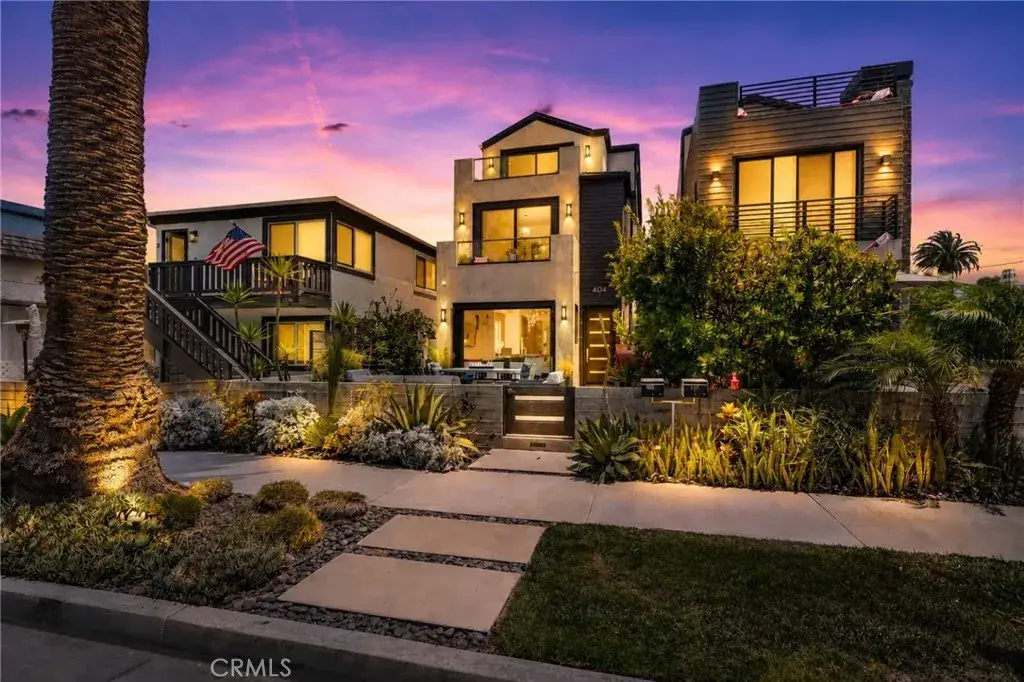 404 10th Street, Huntington Beach, CA 92648 - #1