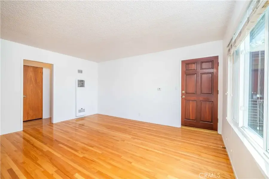2135 Florida Street #7, Long Beach, CA 90814 - #3