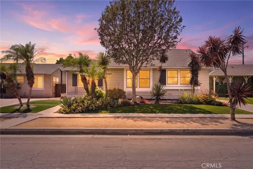 3249 Petaluma, Long Beach, CA 90808 - #1