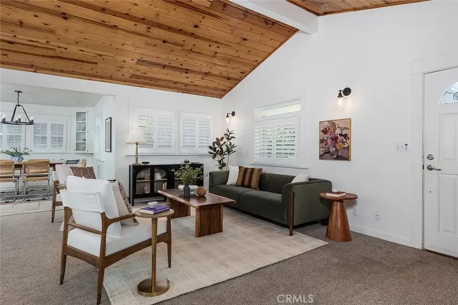 2832 Mayfield Ave., La Crescenta, CA 91214 - #3