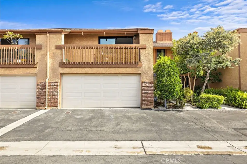 2286 Pacific #D, Costa Mesa, CA 92627 - #1