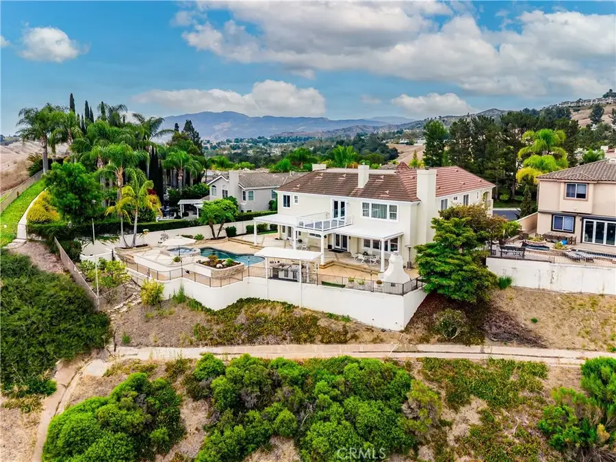 7801 E Bridgewood Drive East, Anaheim Hills, CA 92808 - #2