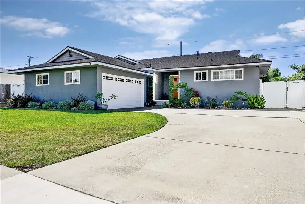 1919 Nipomo, Long Beach, CA 90815 - #1