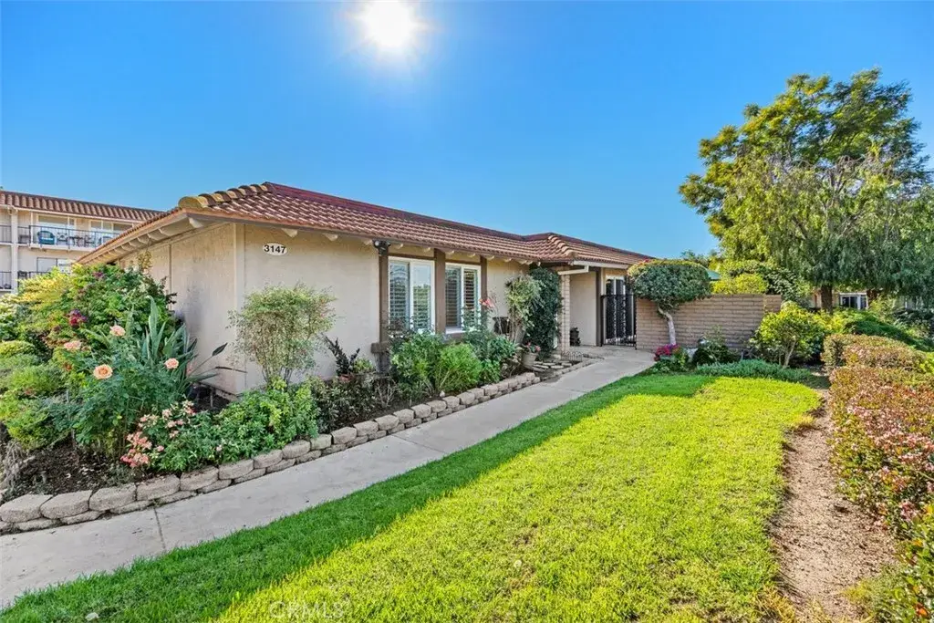 3147 Via Vista #B, Laguna Woods, CA 92637 - #1