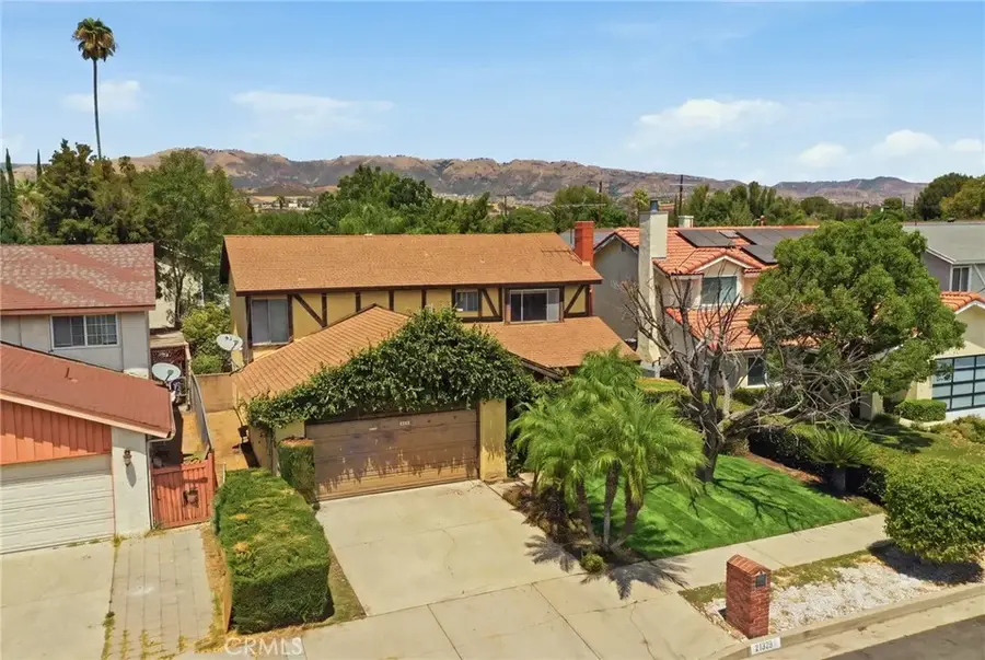 21823 Hiawatha Street, Chatsworth, CA 91311 - #3